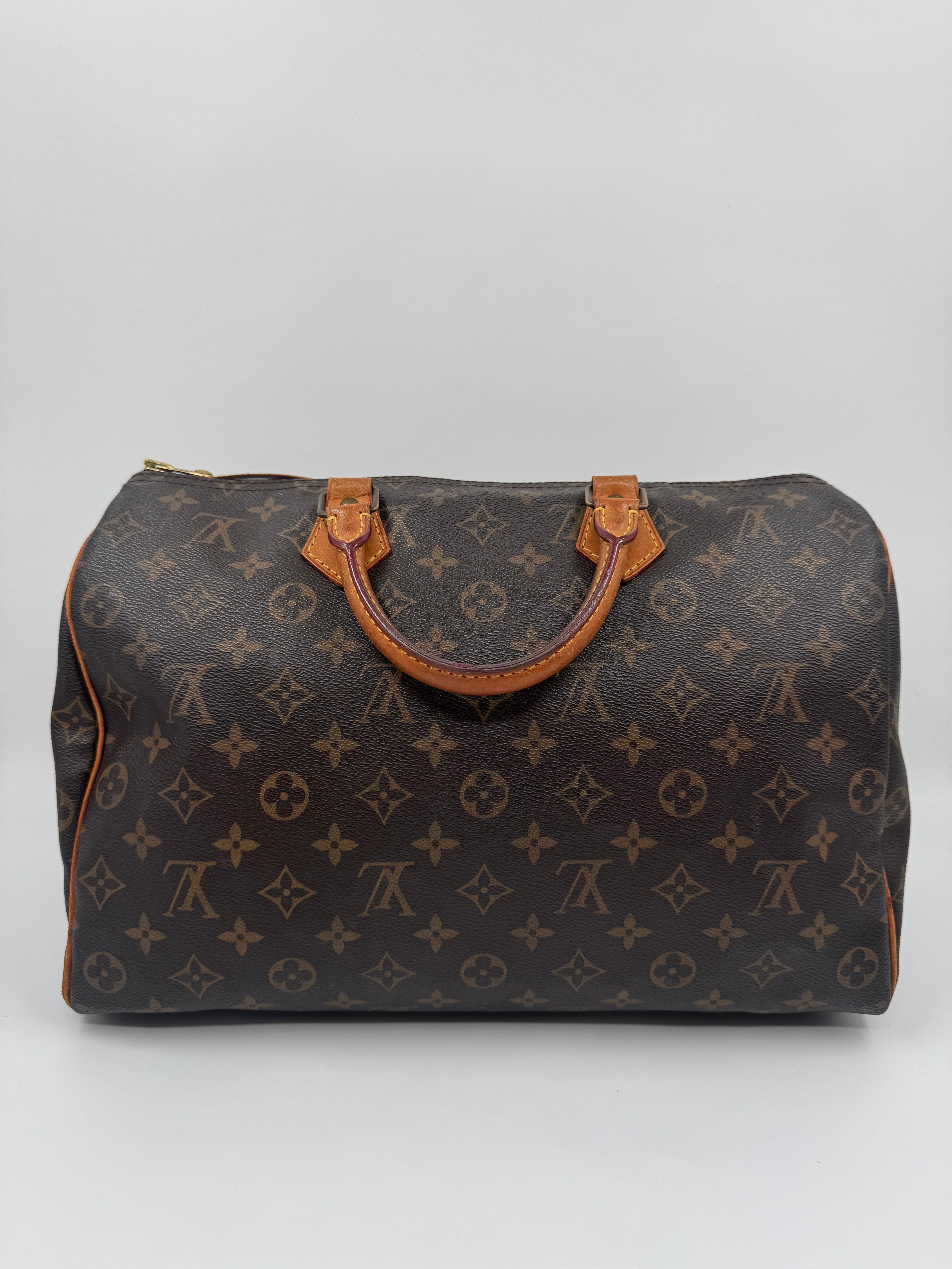 Louis Vuitton Speedy 35 Monogram