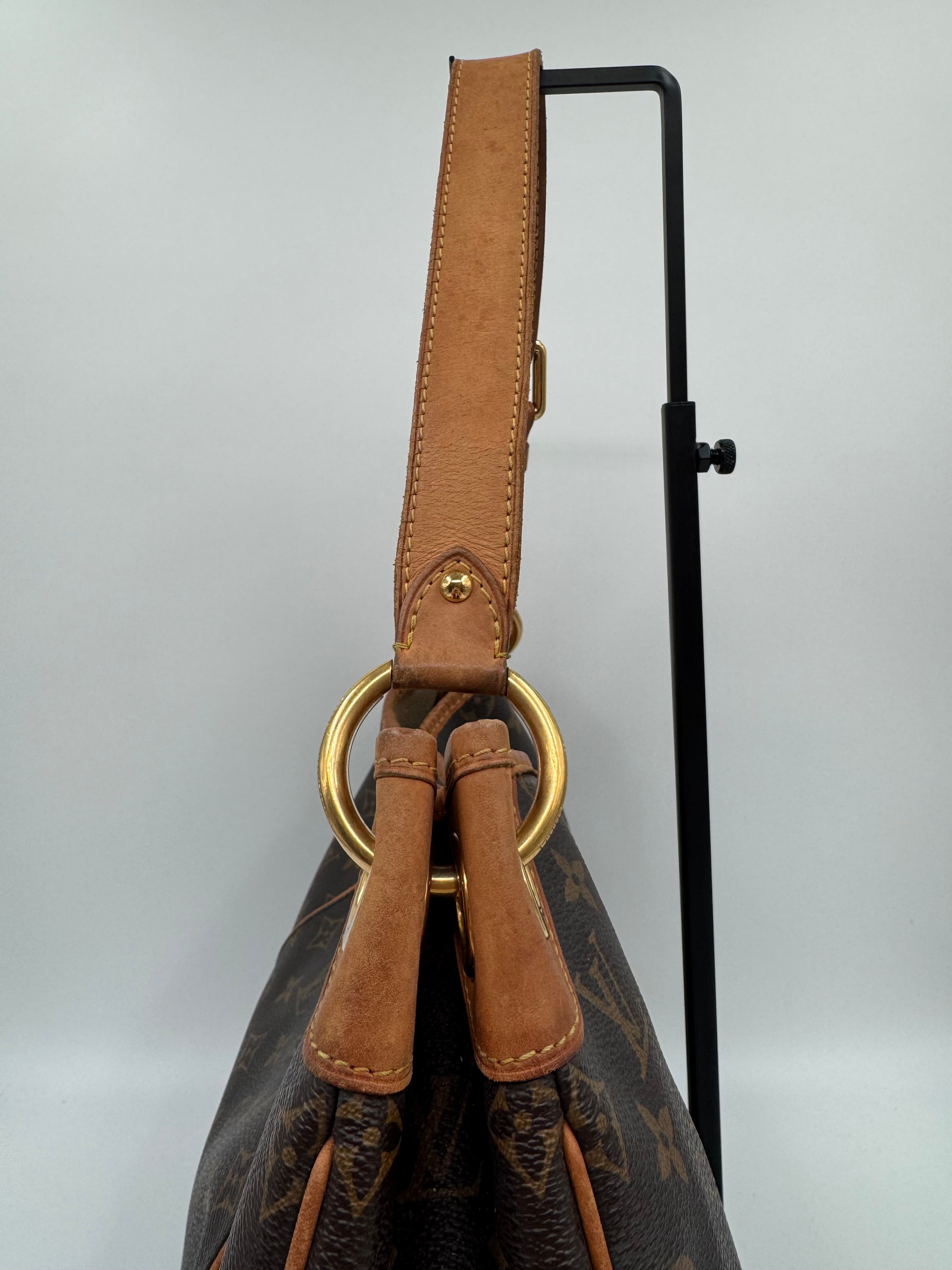 Louis Vuitton Galliera Monogram