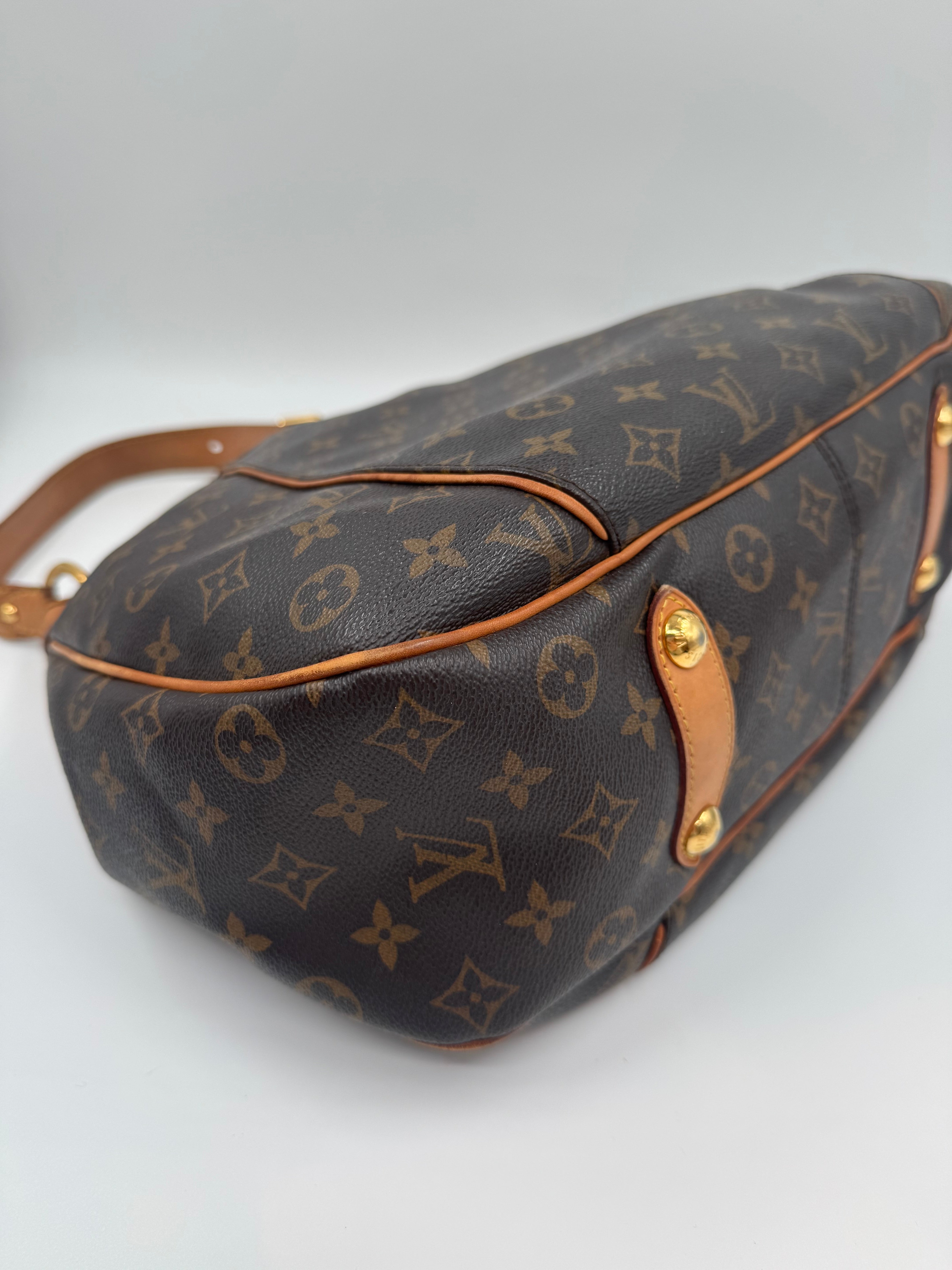 Louis Vuitton Galliera Monogram