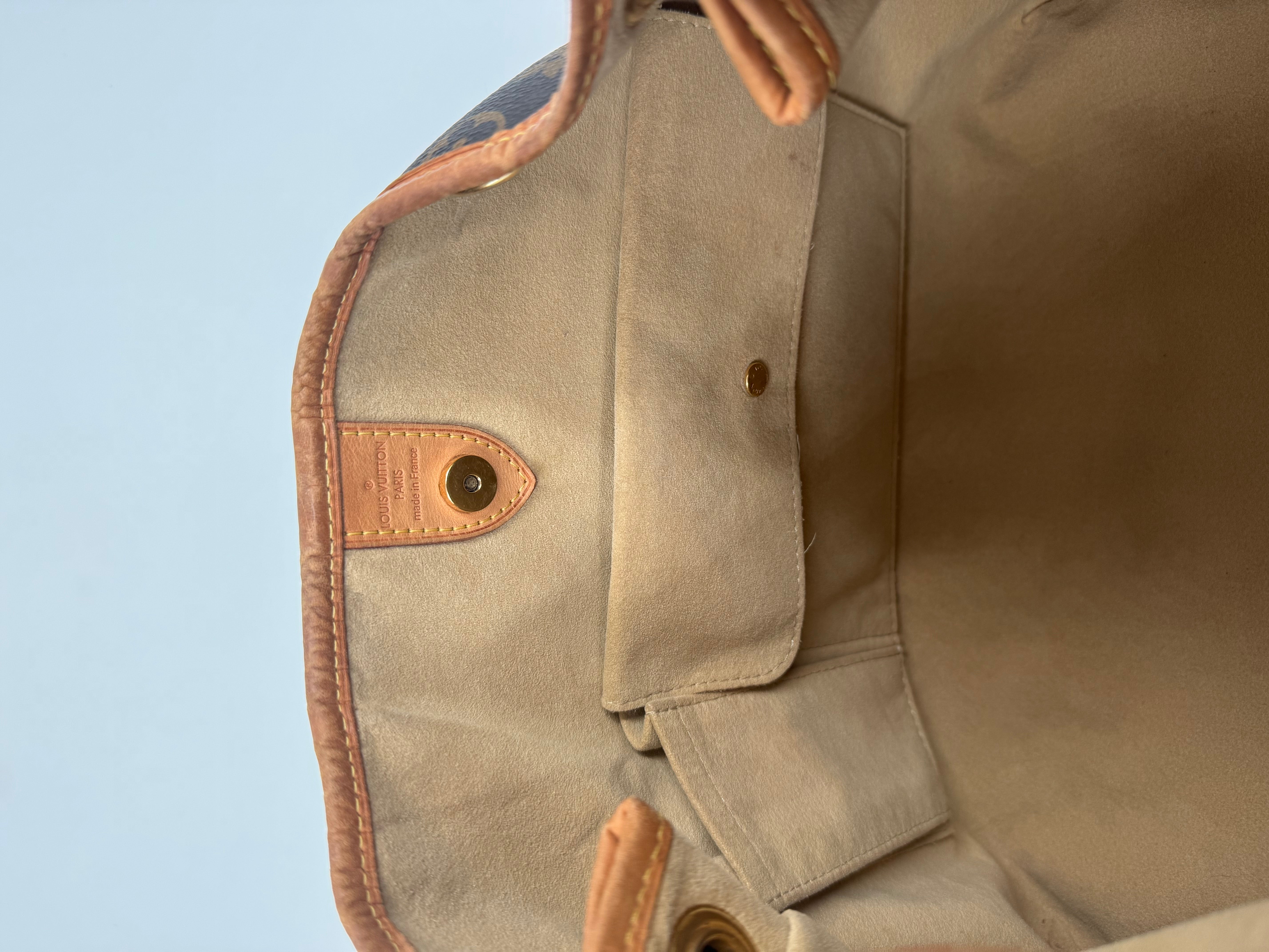 Louis Vuitton Galliera Monogram