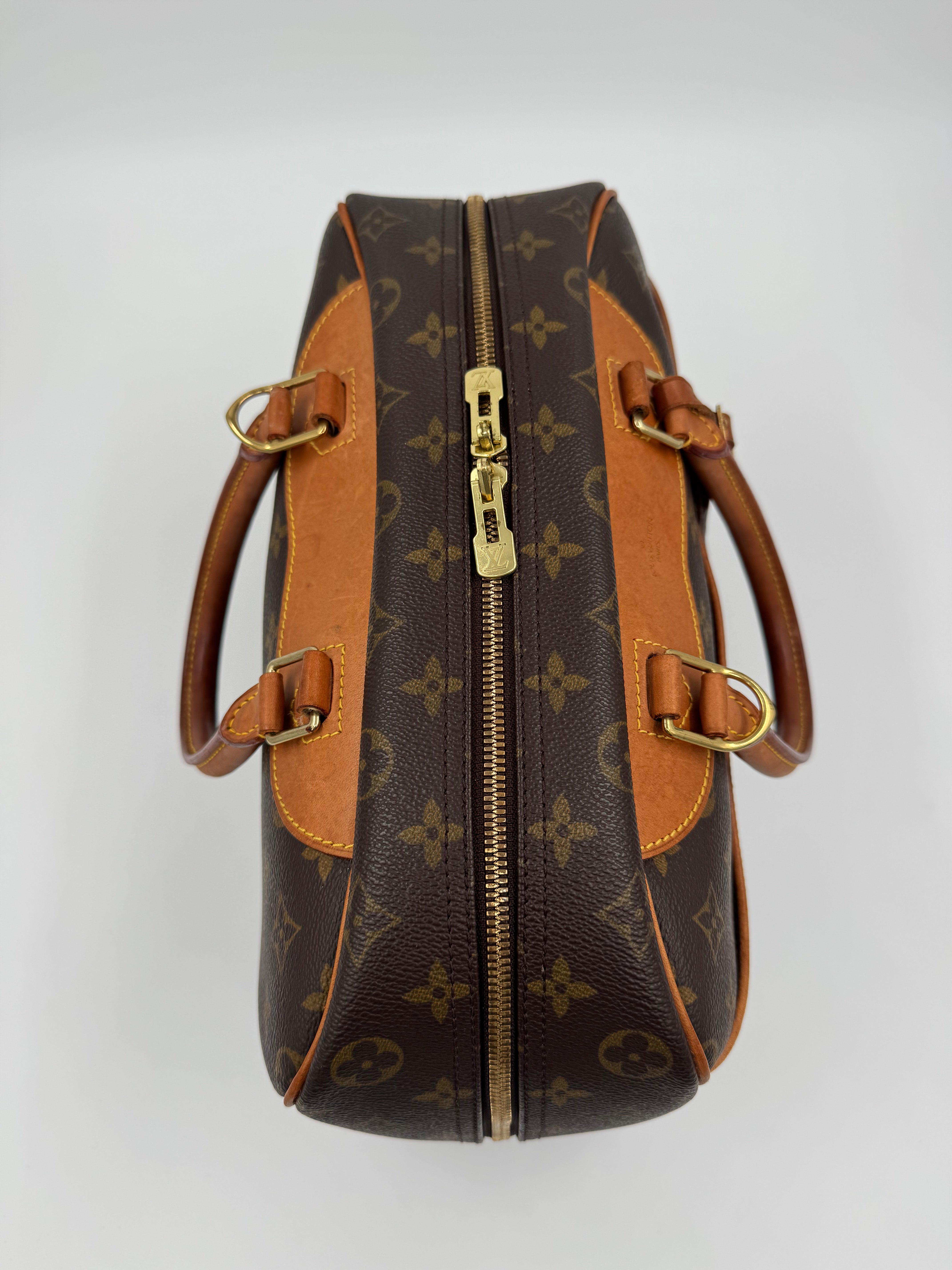 Louis Vuitton Deauville Monogram