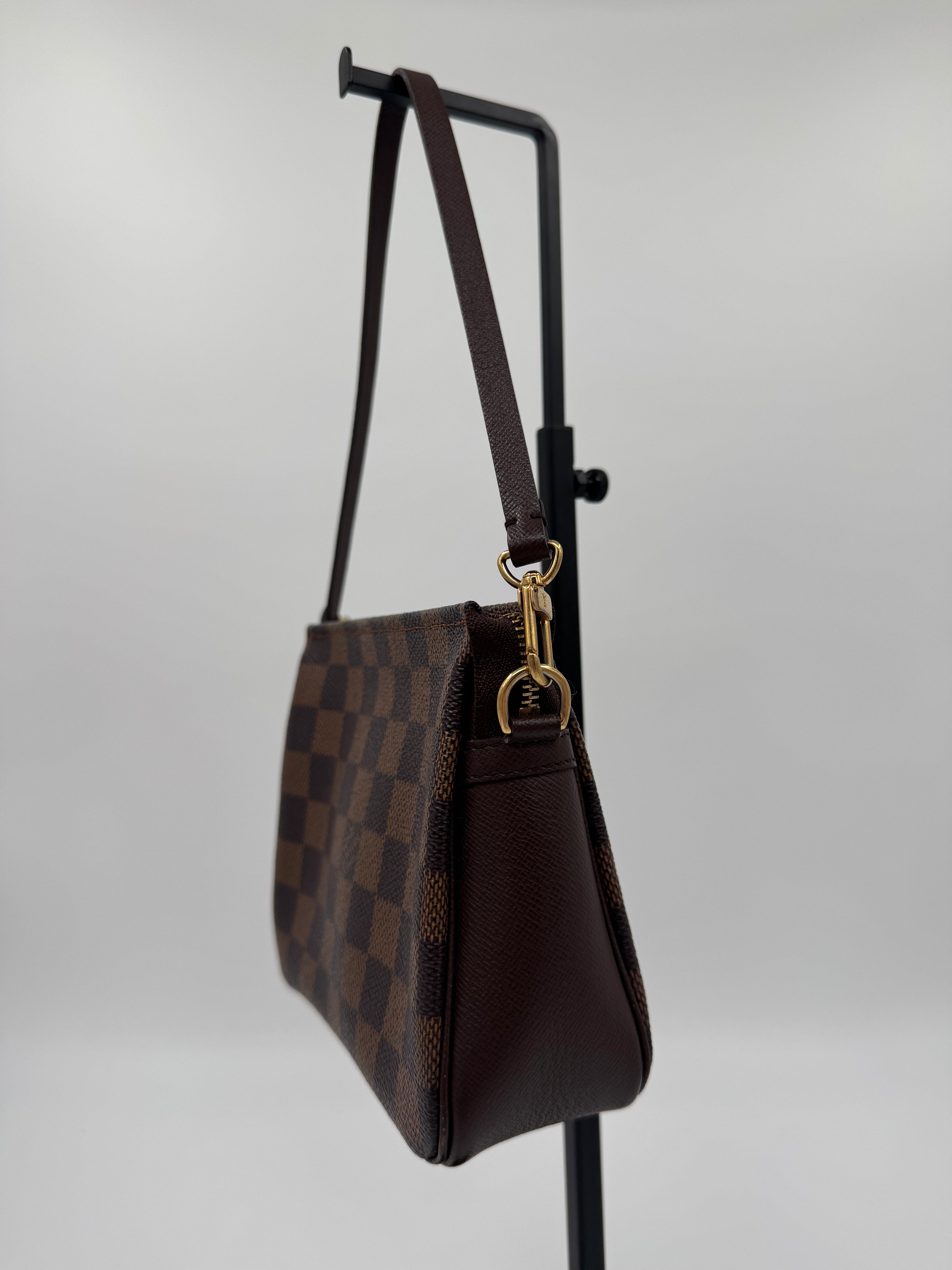 Louis Vuitton Trousse Pochette Damier Ebene