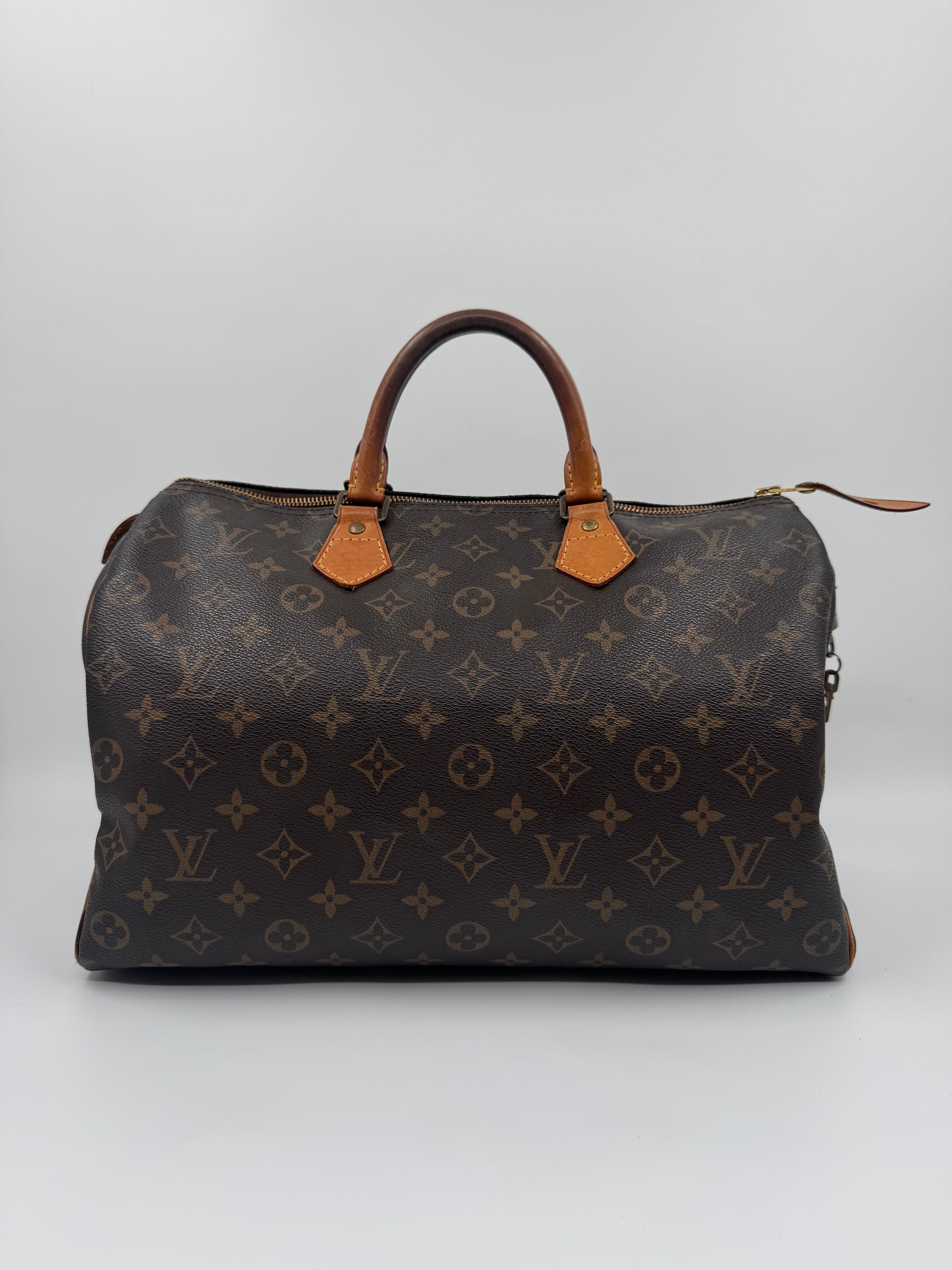 Louis Vuitton Speedy 35 Monogram