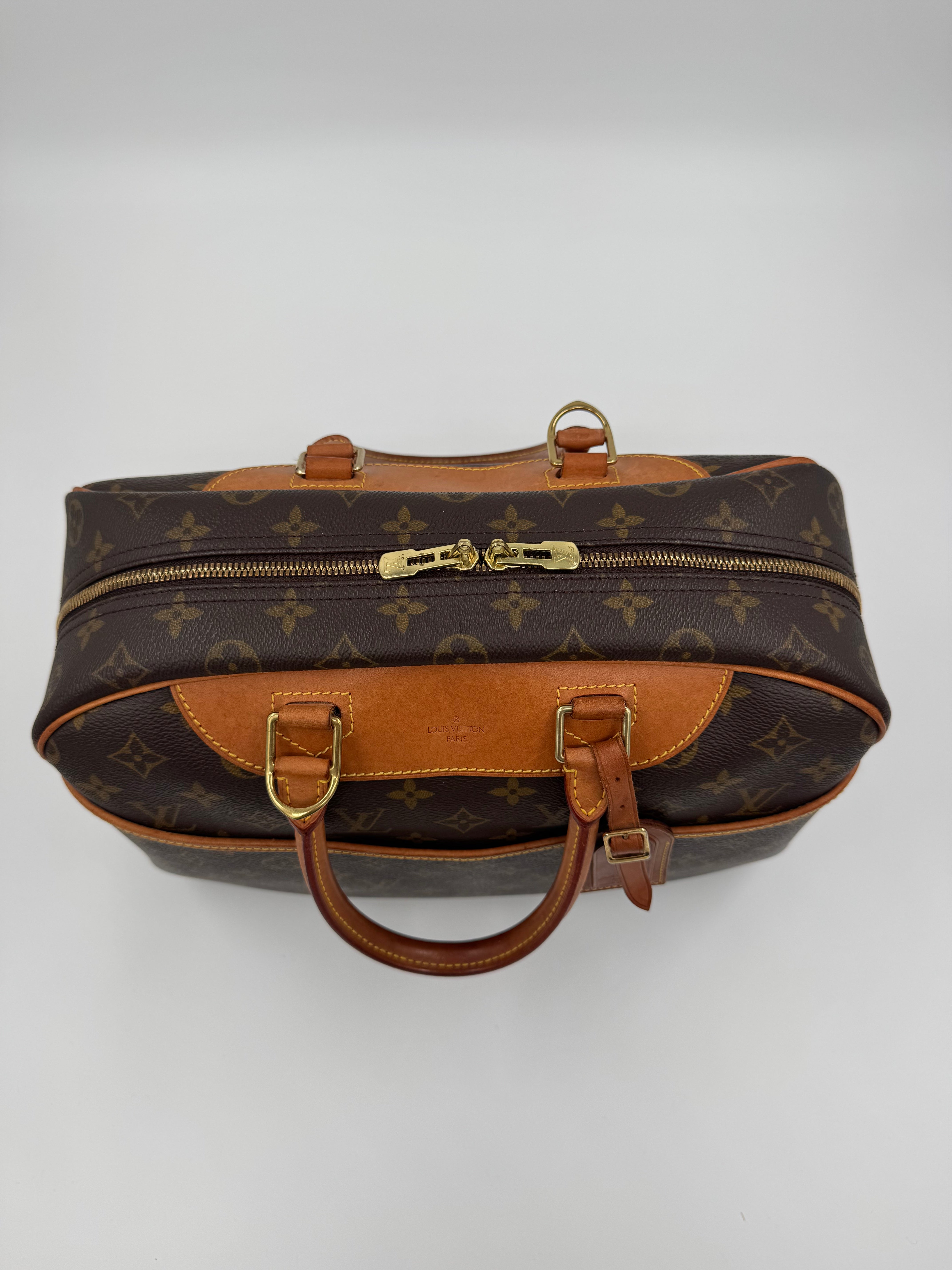 Louis Vuitton Deauville Monogram