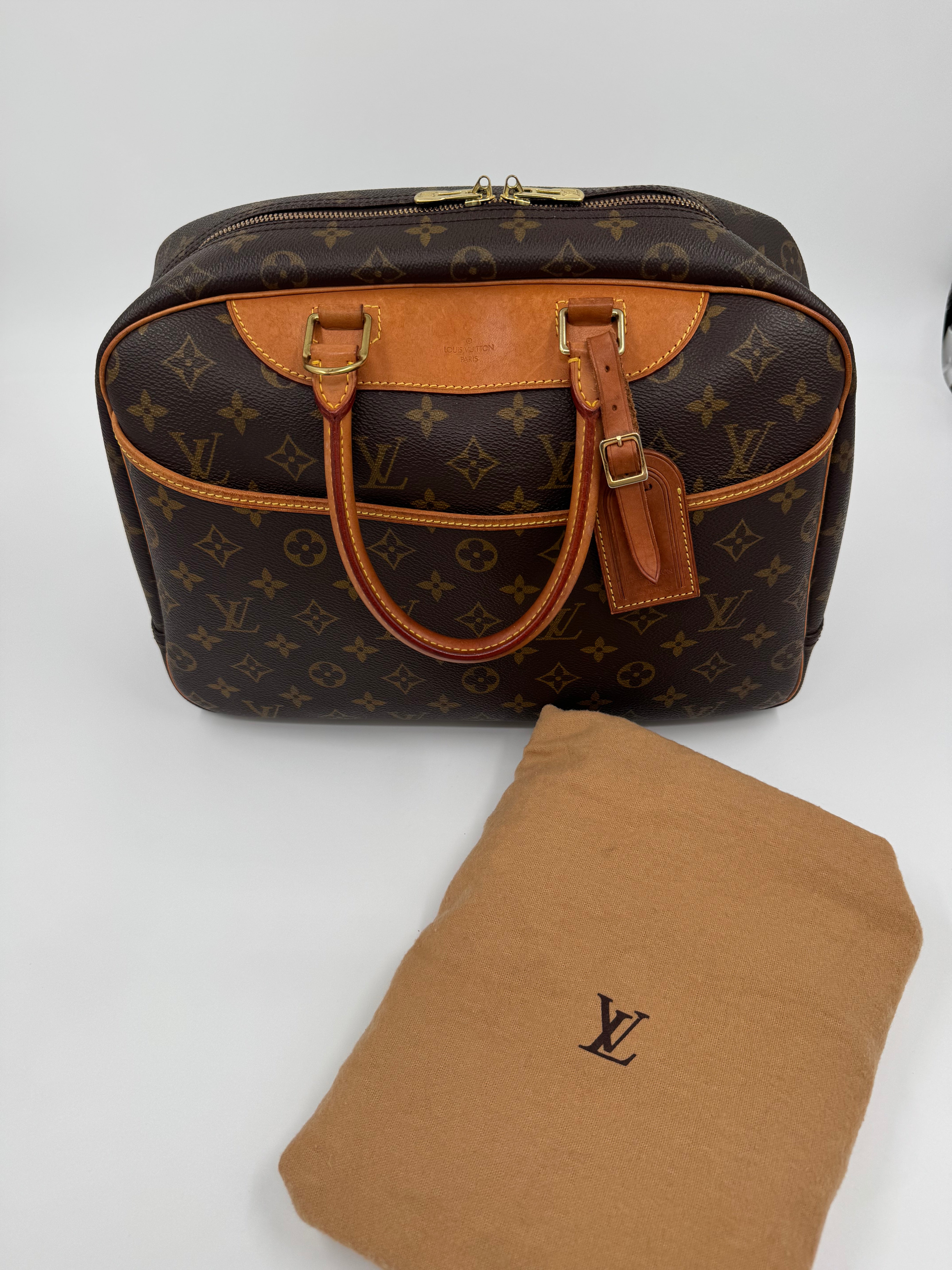 Louis Vuitton Deauville Monogram