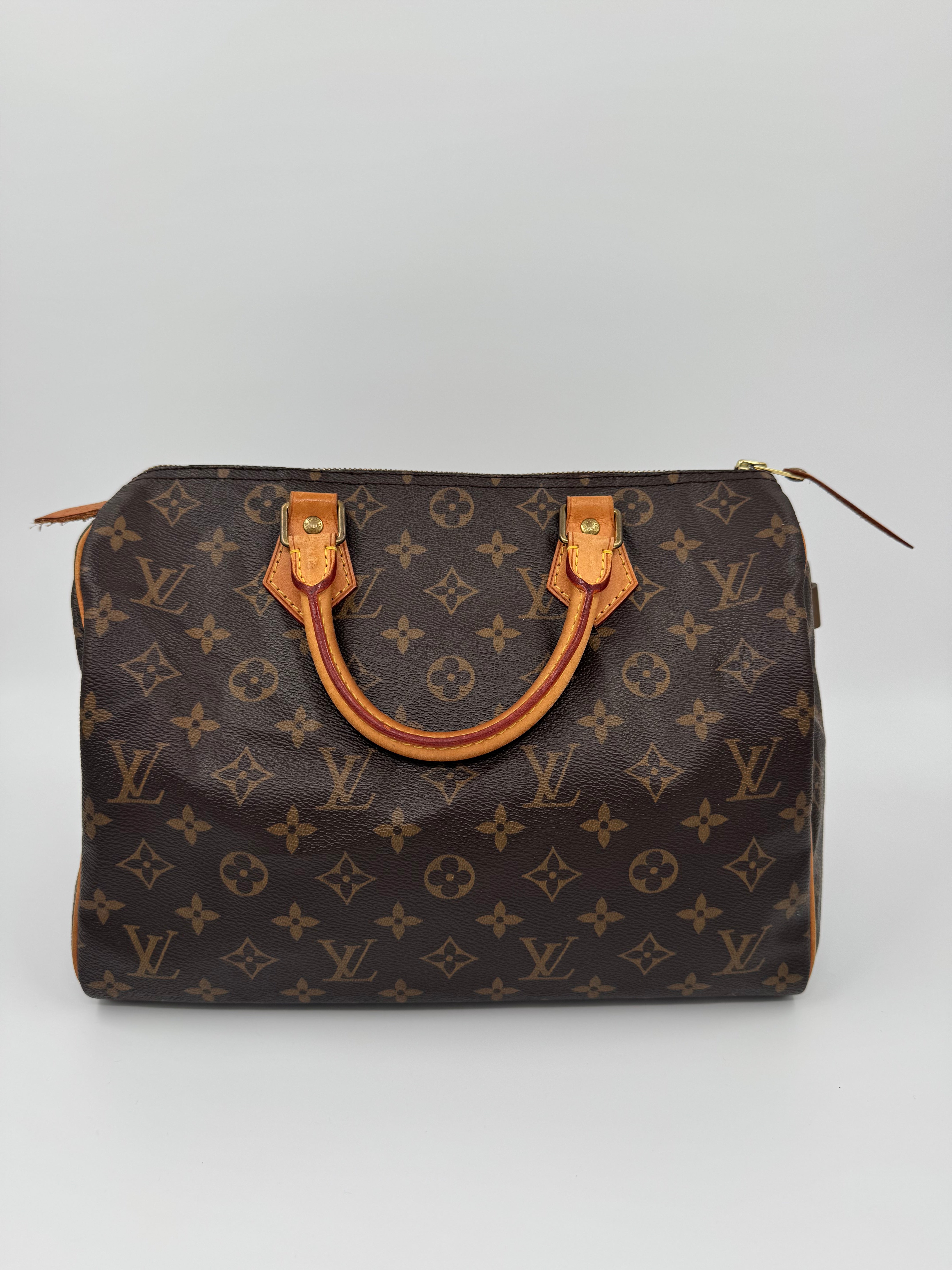 Louis Vuitton Speedy 30