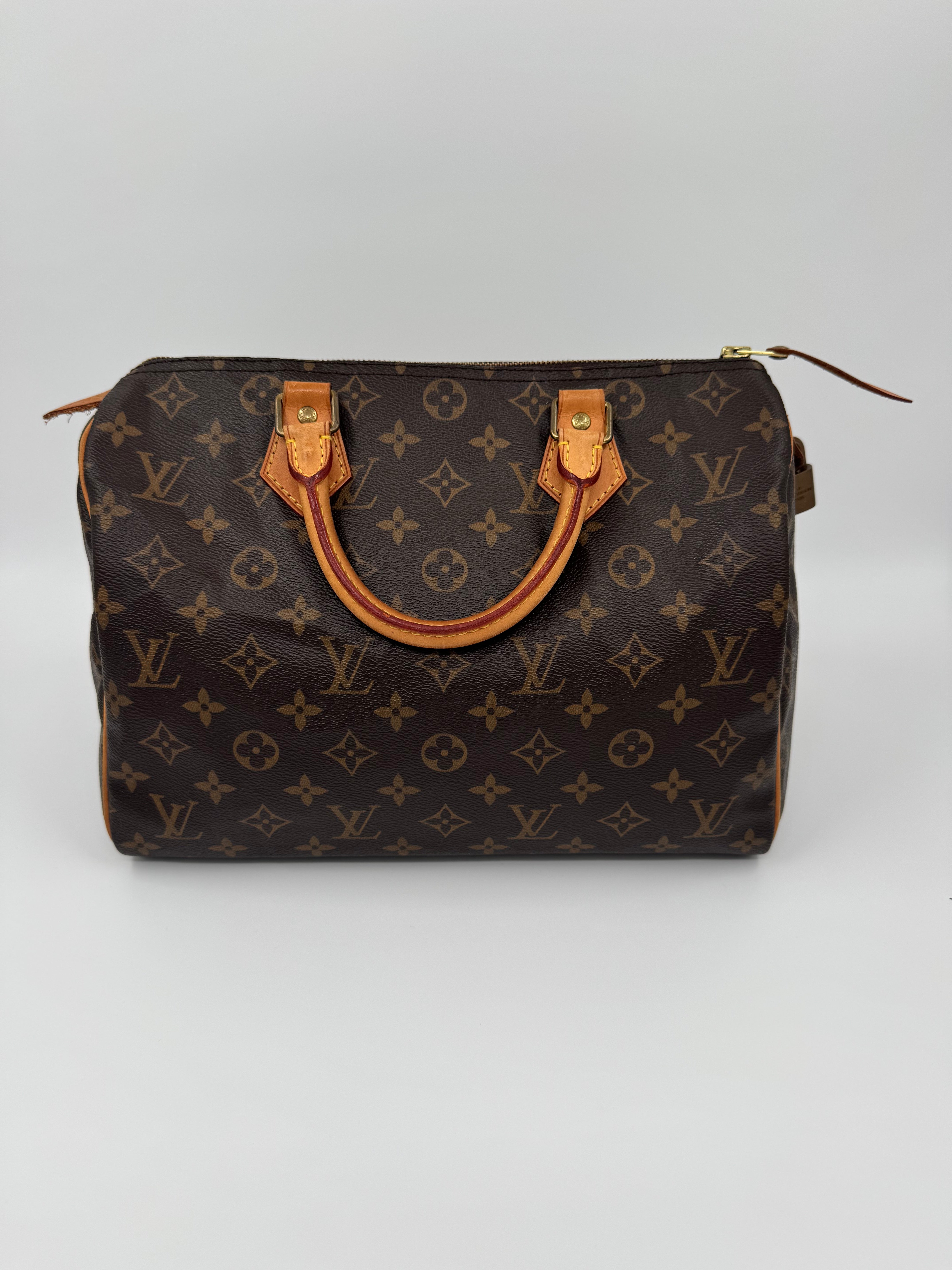 Louis Vuitton Speedy 30