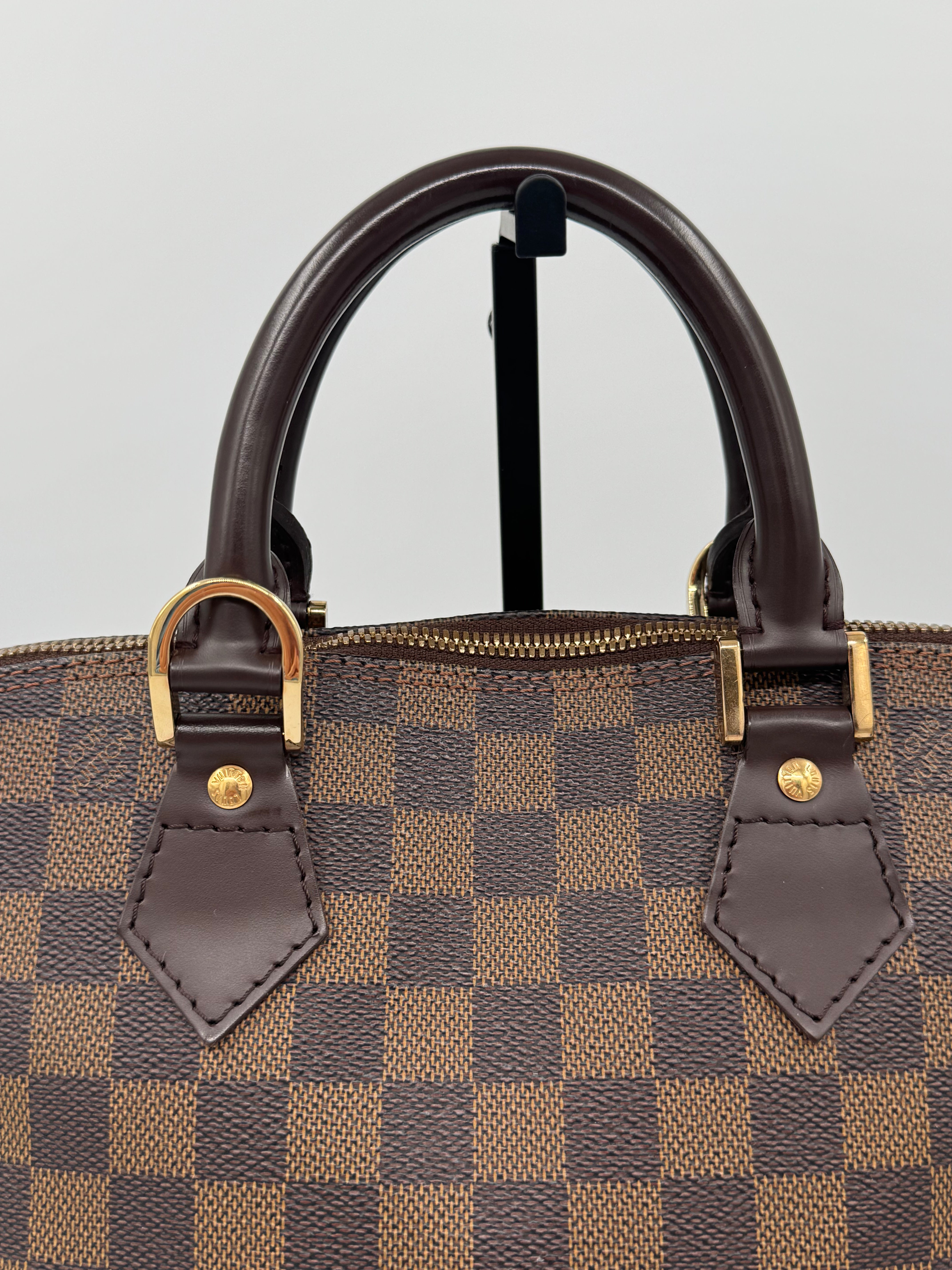 Louis Vuitton Alma Damier Ebene