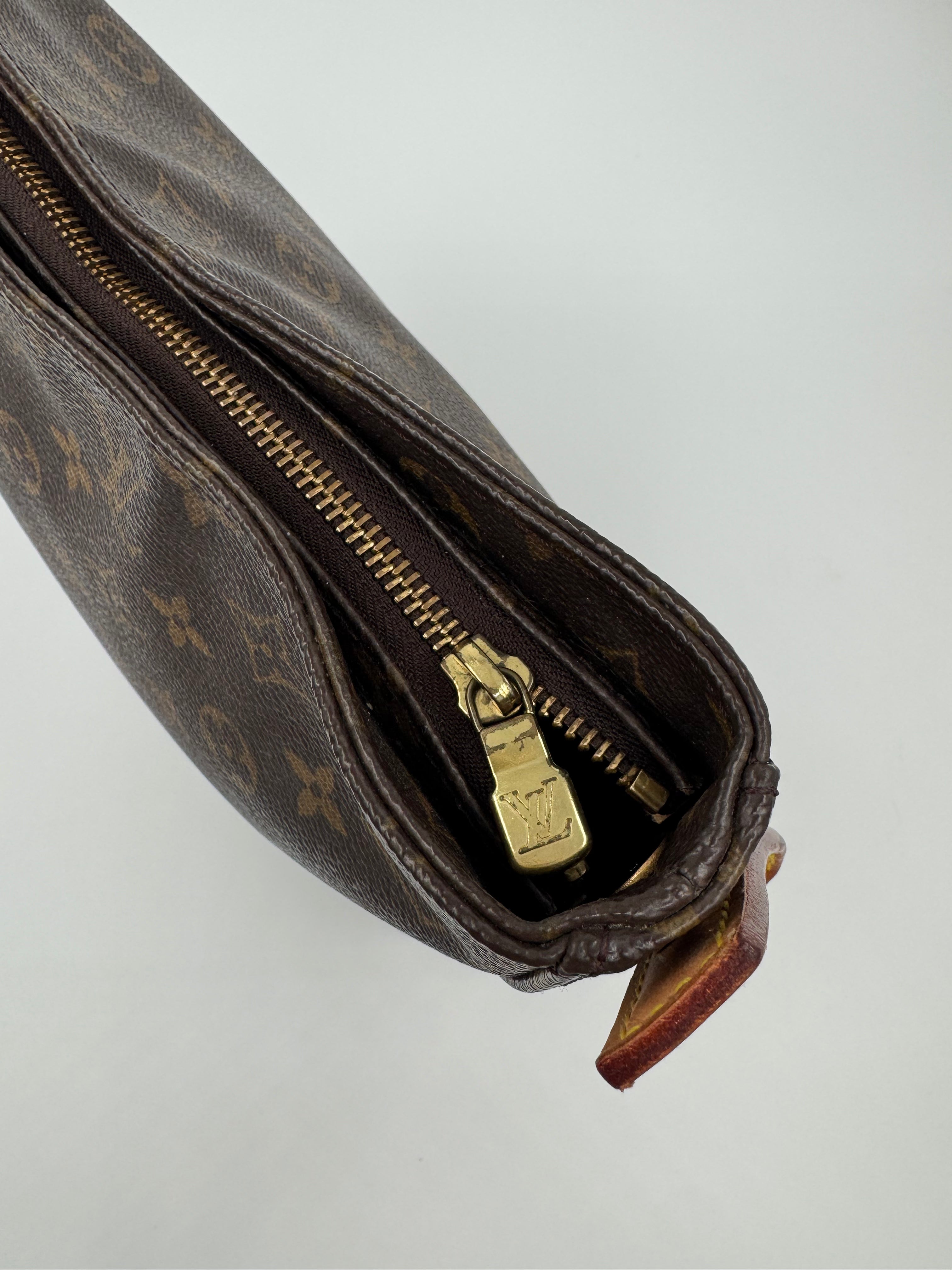 Louis Vuitton Looping GM