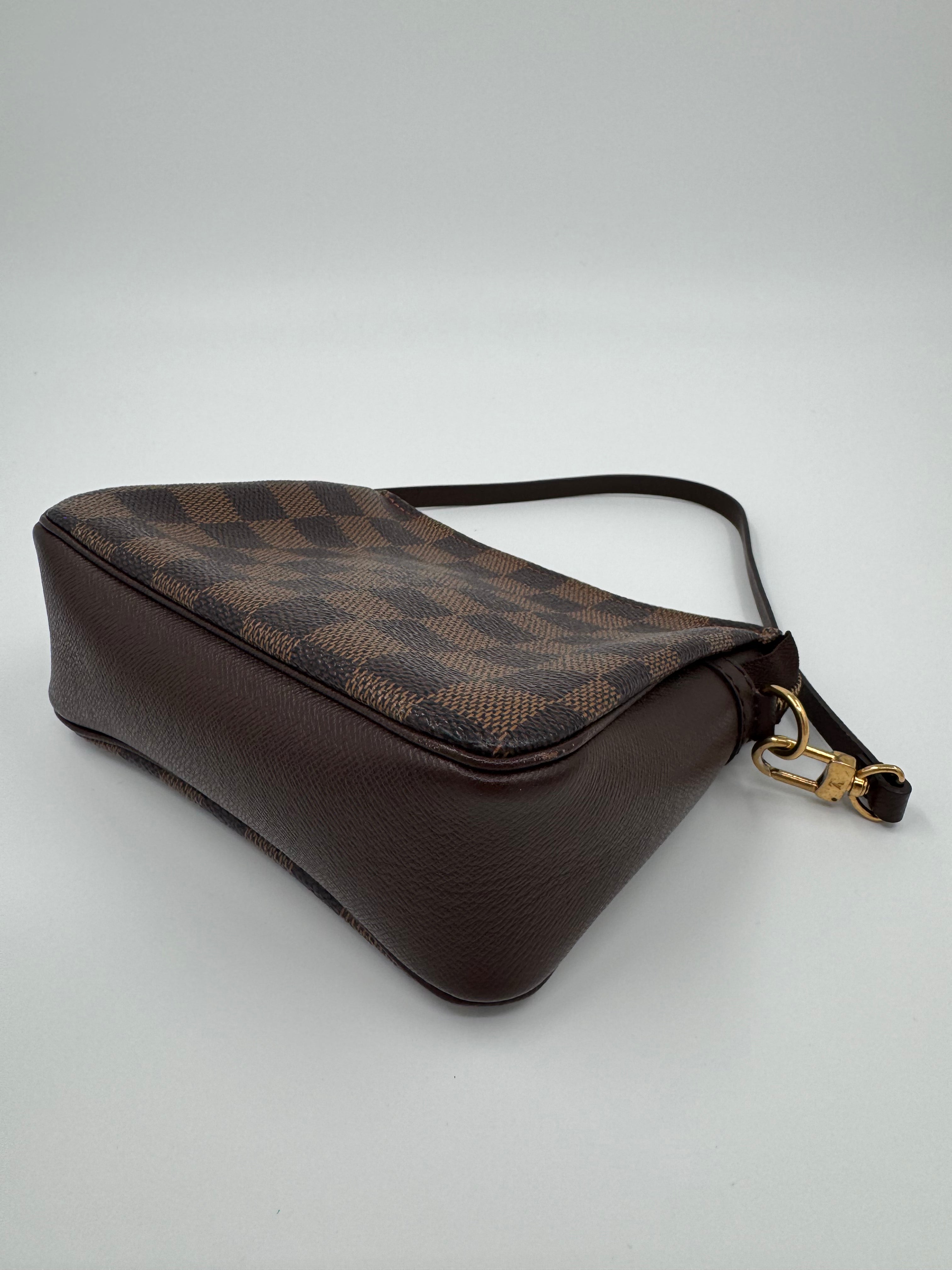Louis Vuitton Trousse Pochette Damier Ebene