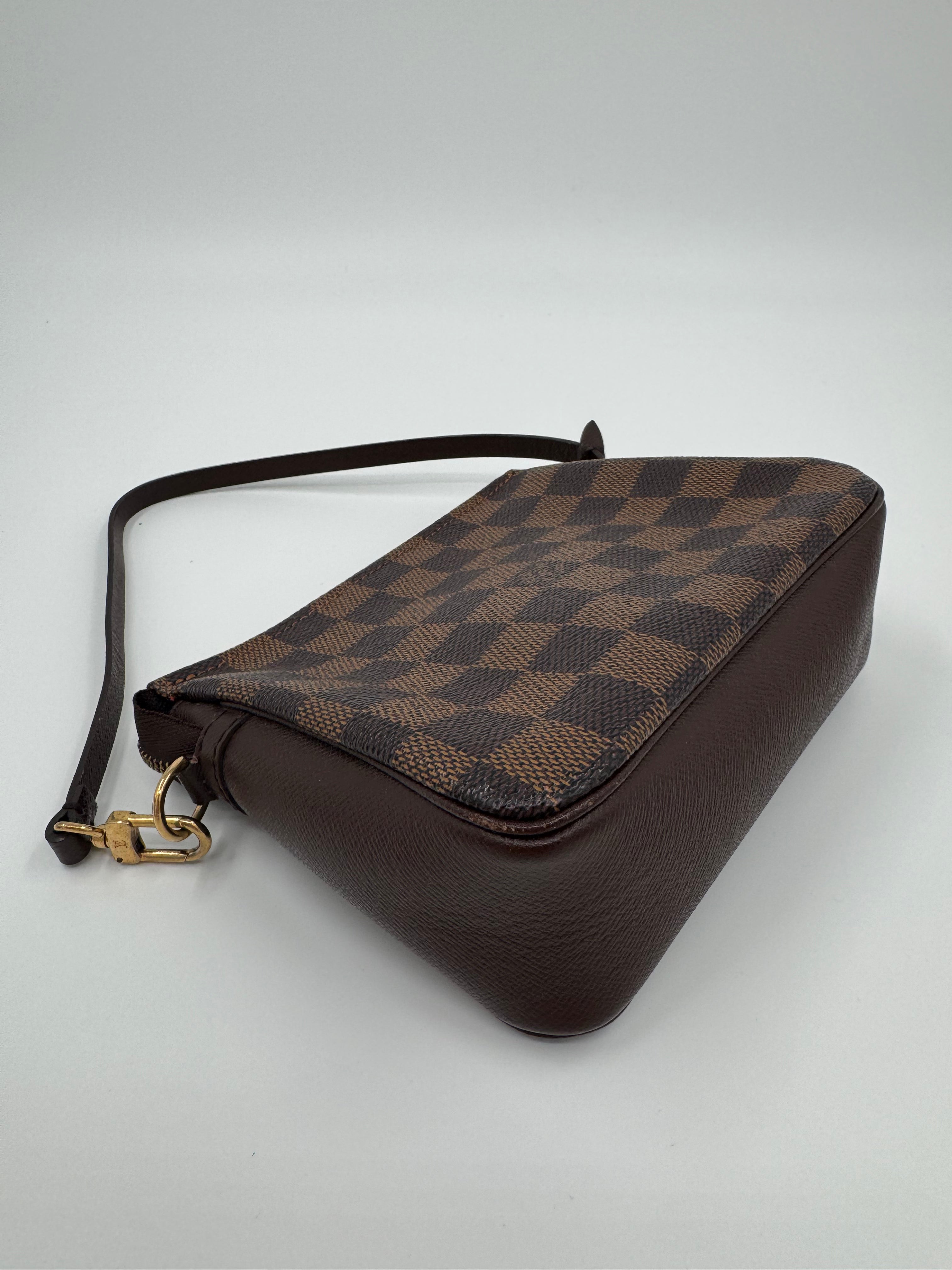 Louis Vuitton Trousse Pochette Damier Ebene