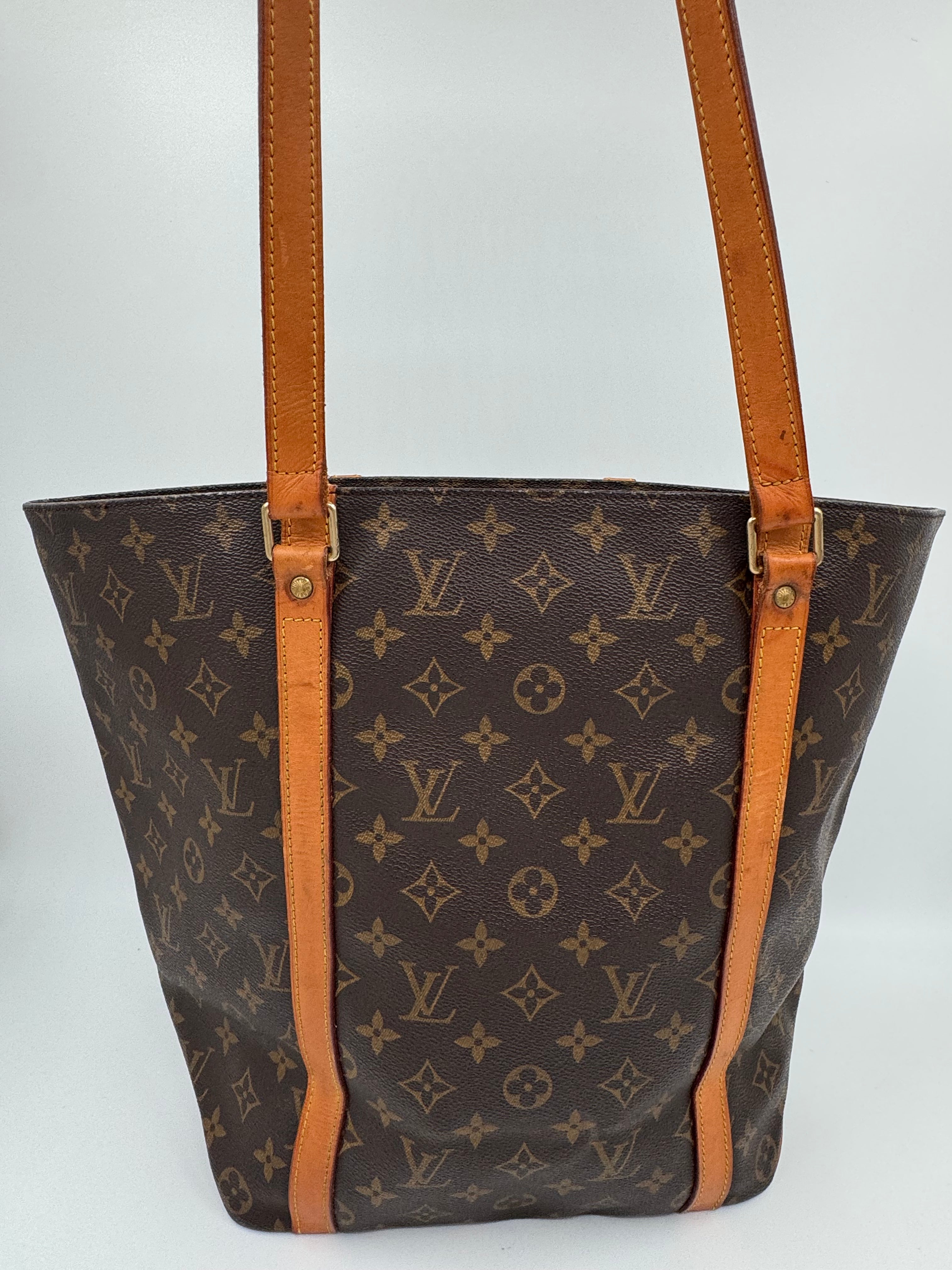 Louis Vuitton Sac Shopping Monogram
